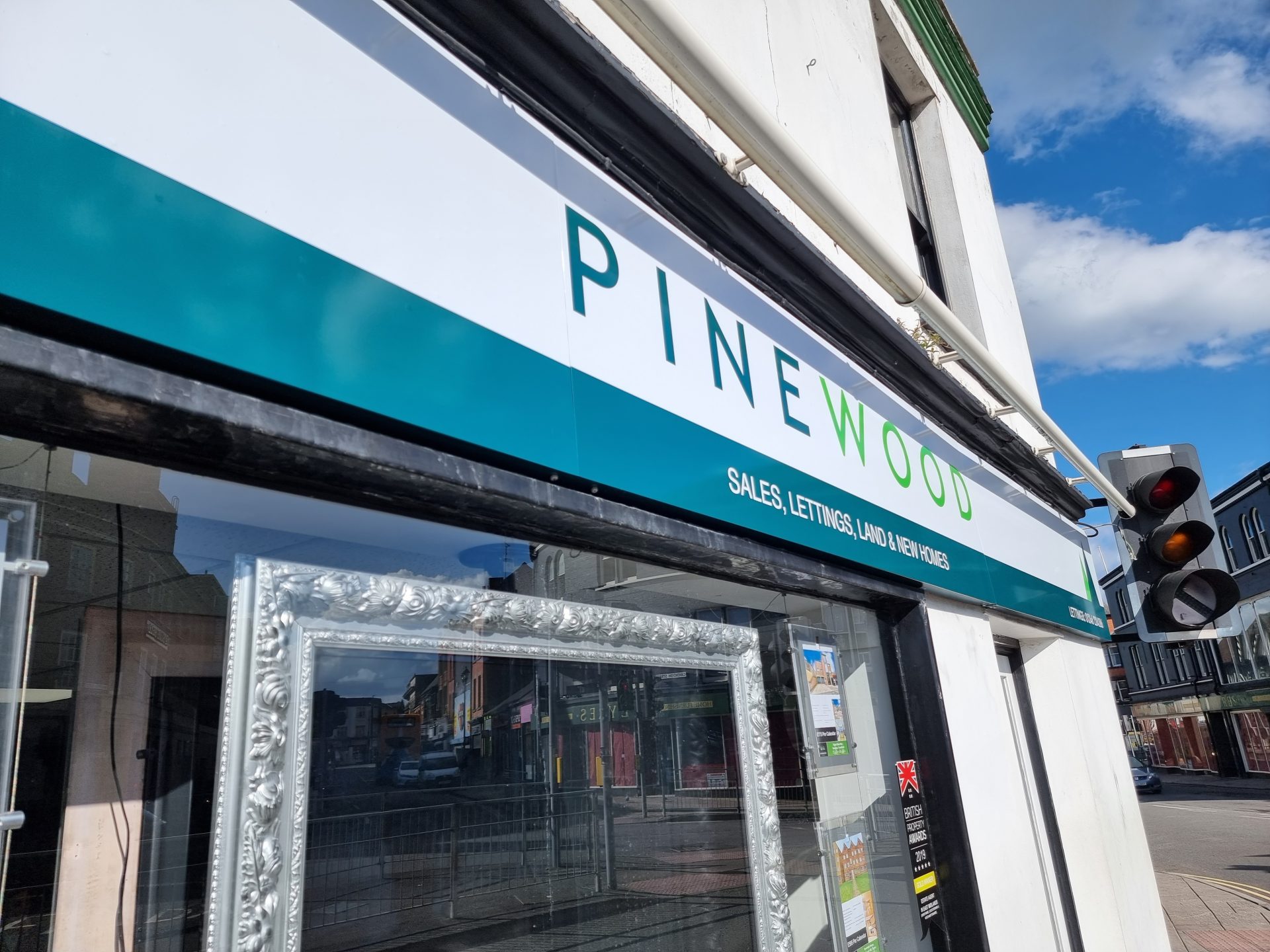 About Pinewood Properties Estate Agents in Chesterfield, Derby and