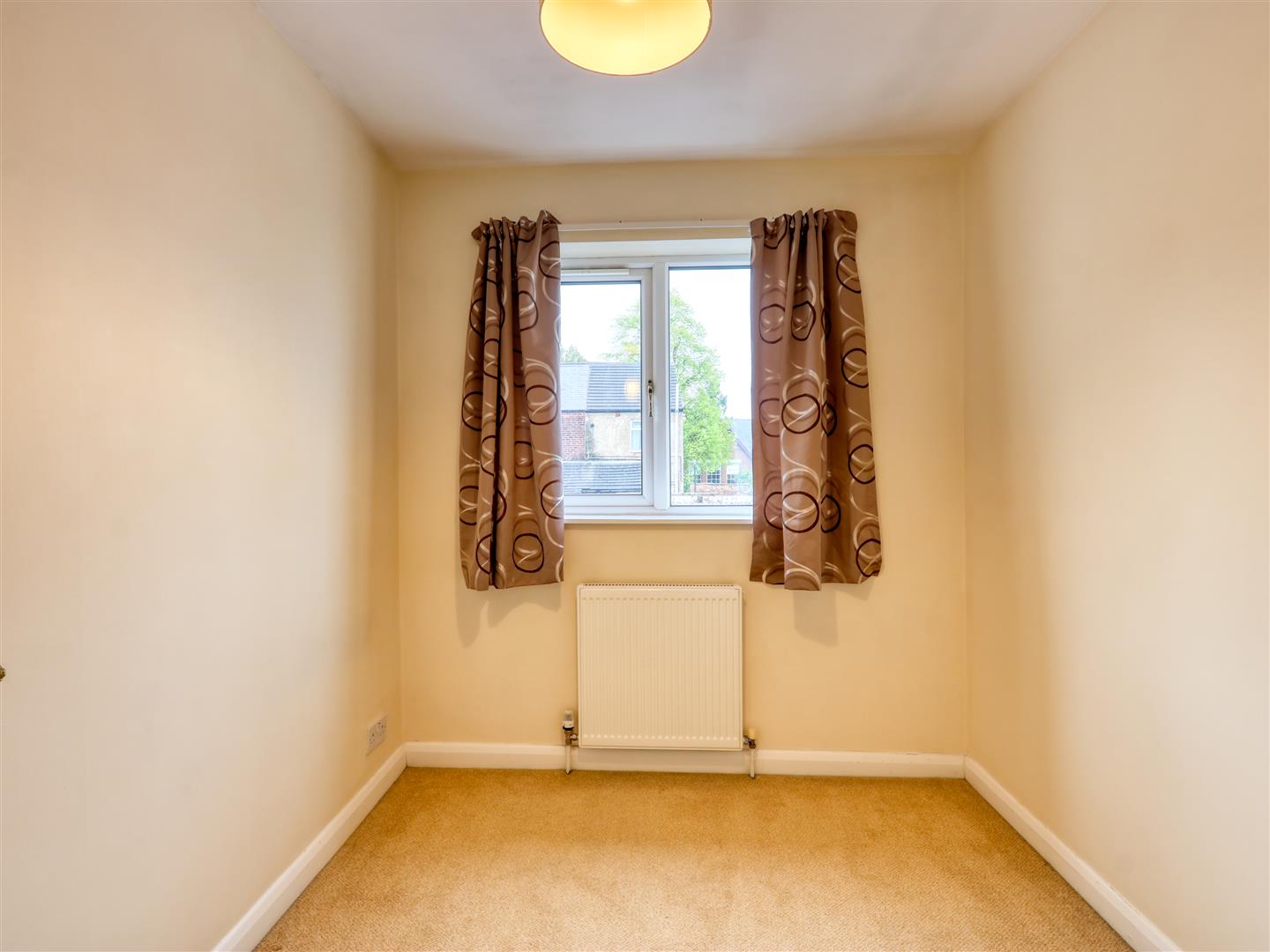Lincoln Way, Lincoln Way, North Wingfield, Chesterfield, Derbyshire S42