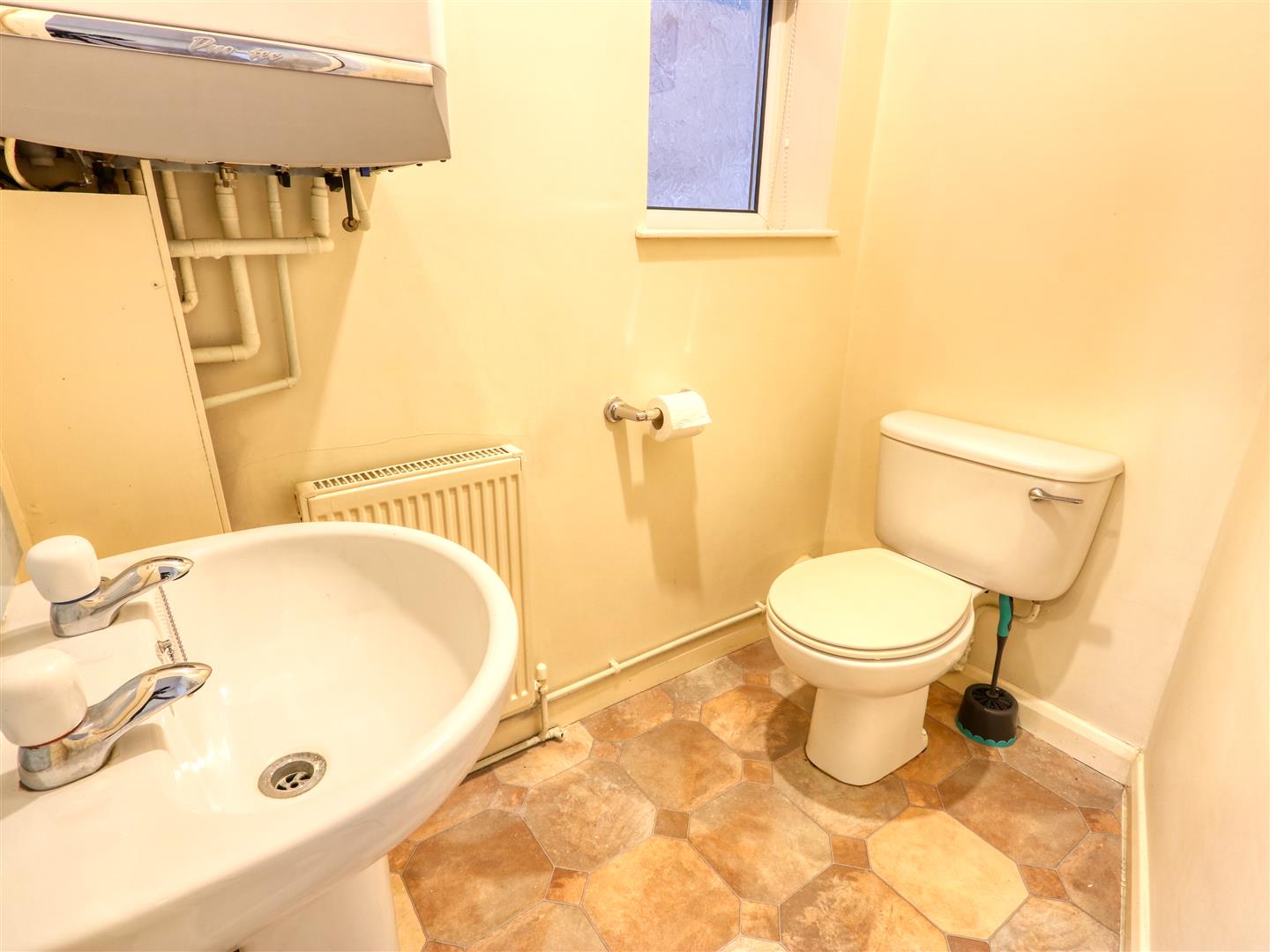 Lincoln Way, Lincoln Way, North Wingfield, Chesterfield, Derbyshire S42